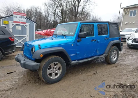 2010 Jeep Wrangler Unlimited Sport z USA, uszkodzony, nr VIN 1J4BA3H10AL160202